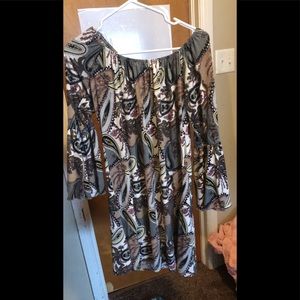 Long sleeve short dress